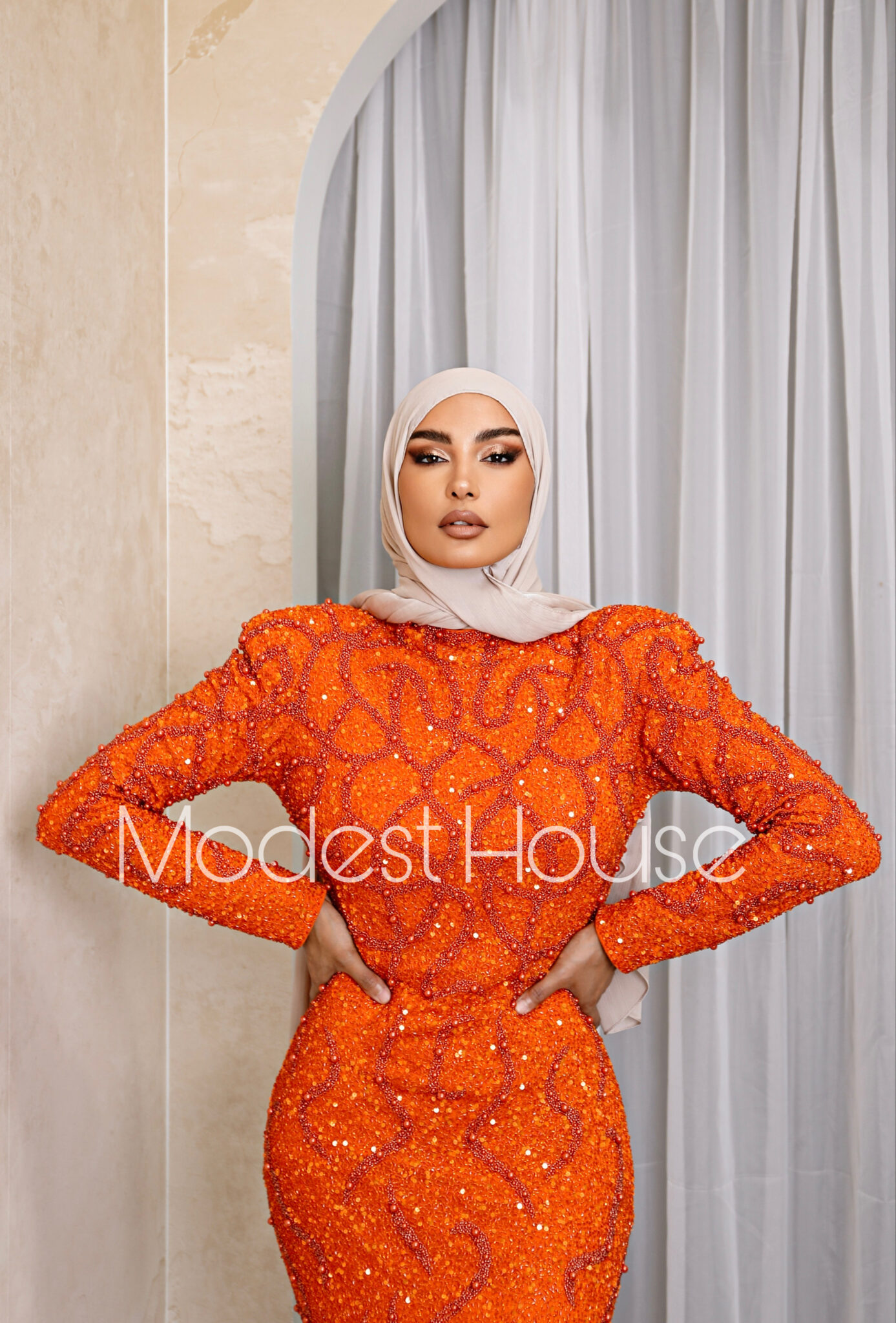 NAVE GOWN Modest House